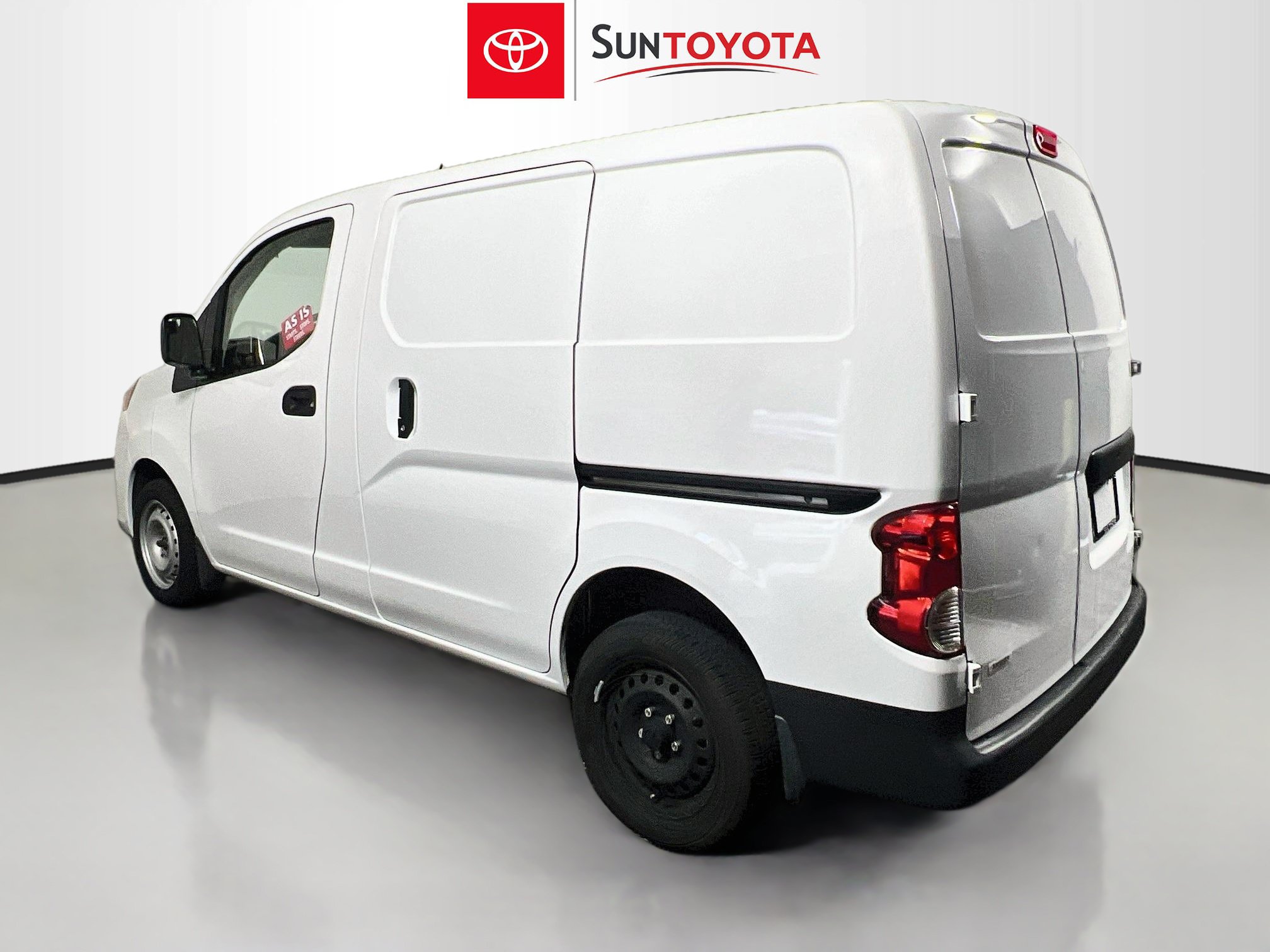 Used 2021 Nissan NV200 S FWD image 6