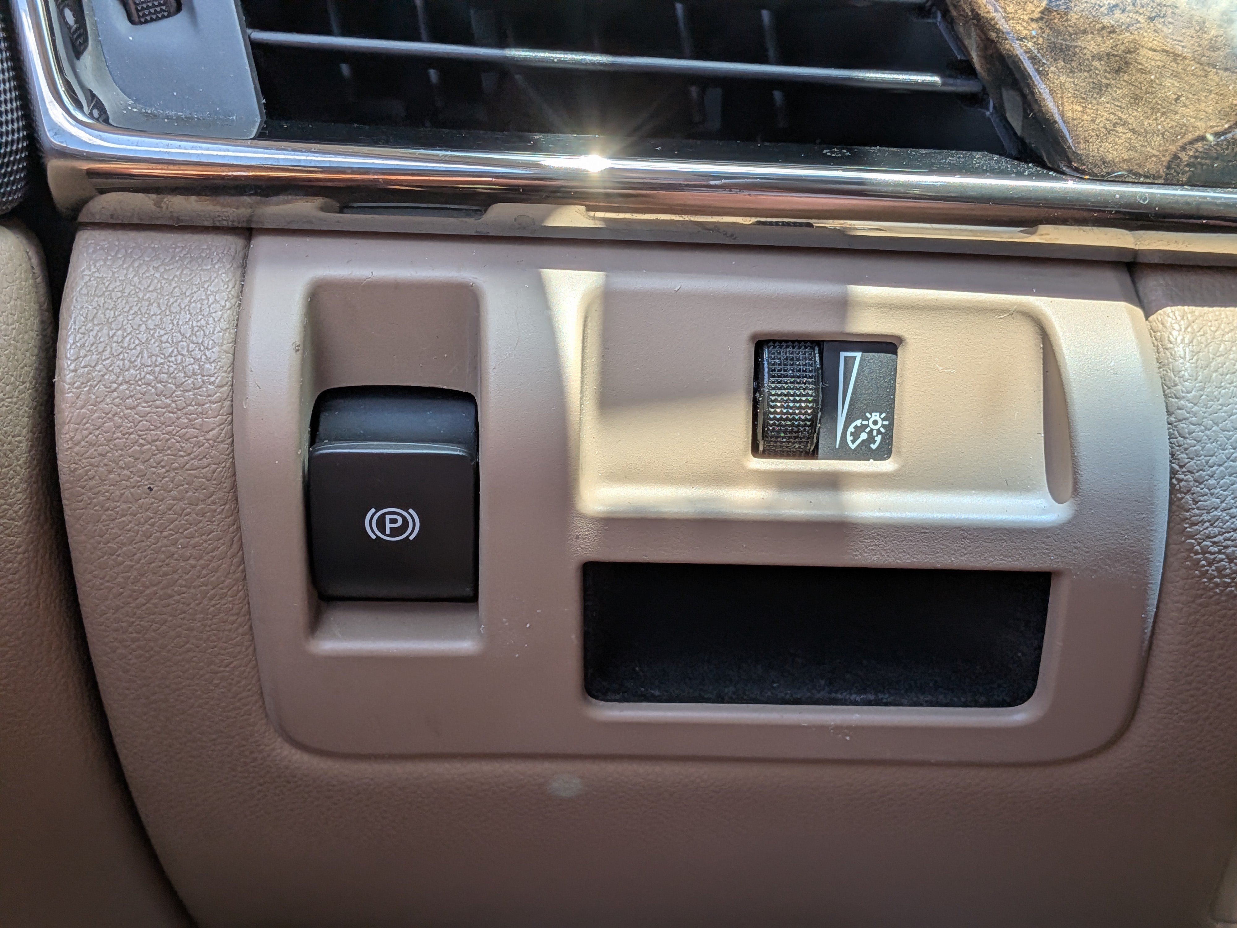 Used 2015 Cadillac CTS Luxury AWD/4WD image 22