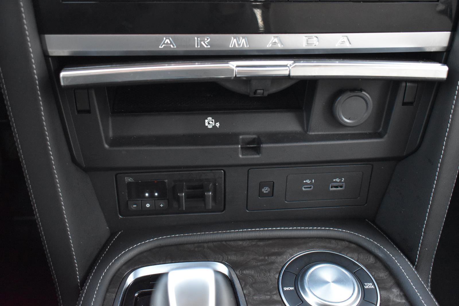 Certified 2024 Nissan Armada Platinum w/ Captain's Chairs Package image 34