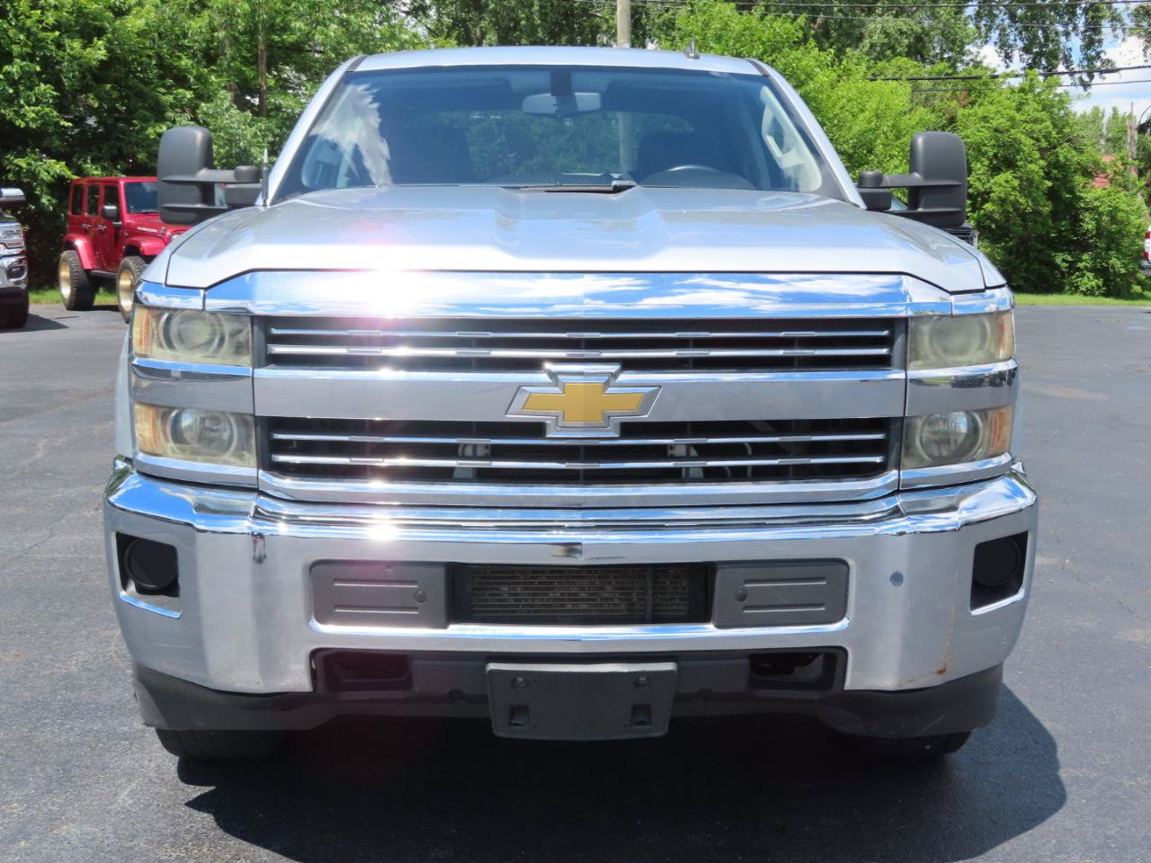 Used 2015 Chevrolet Silverado 2500 LT AWD/4WD image 9