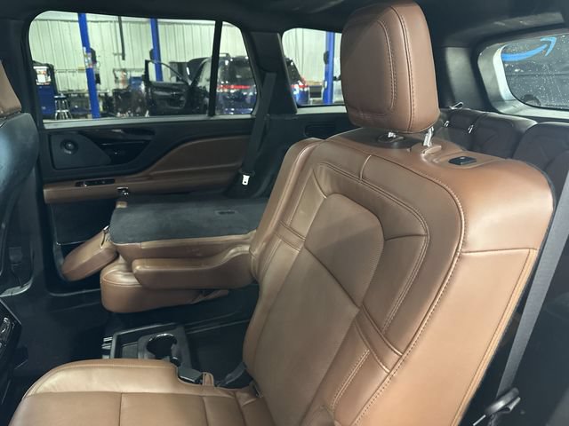 Used 2024 Lincoln Aviator Reserve w/ Jet Package AWD/4WD image 30