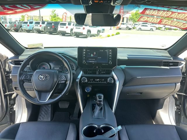 Certified 2022 Toyota Venza XLE AWD/4WD image 11