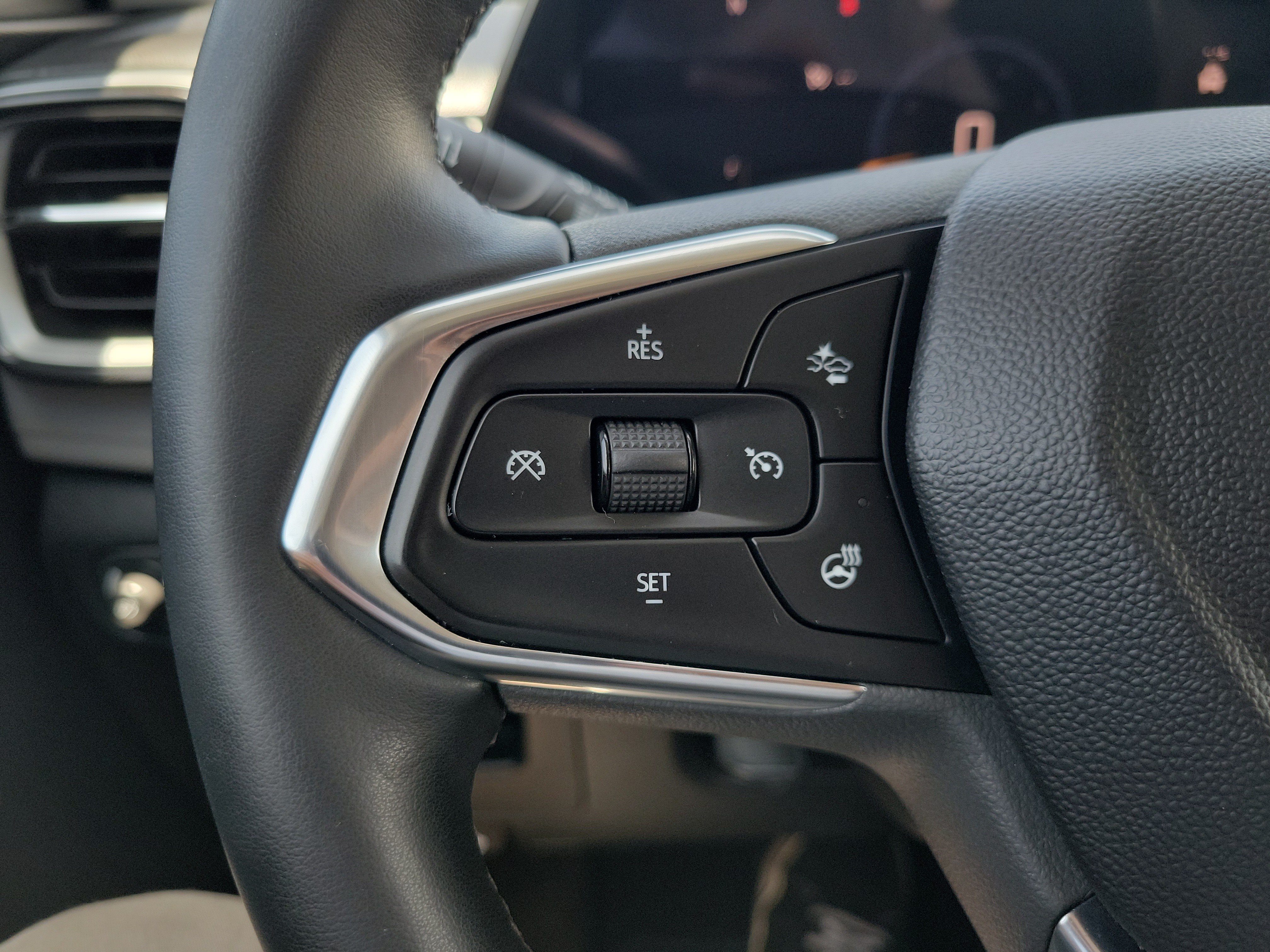 Certified 2024 Chevrolet TrailBlazer LT w/ Convenience Package FWD image 27