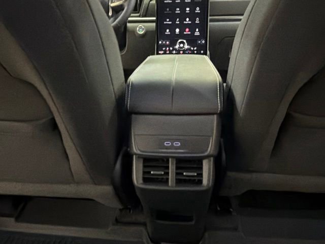 Used 2025 GMC Terrain Elevation AWD/4WD image 23