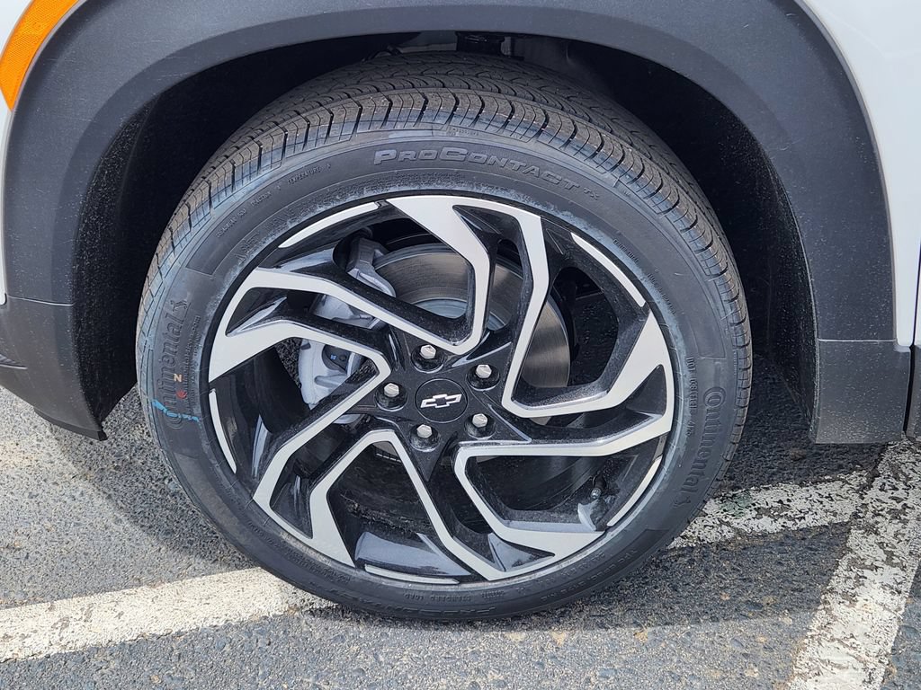 New 2026 Chevrolet TrailBlazer RS w/ Convenience Package AWD/4WD image 6