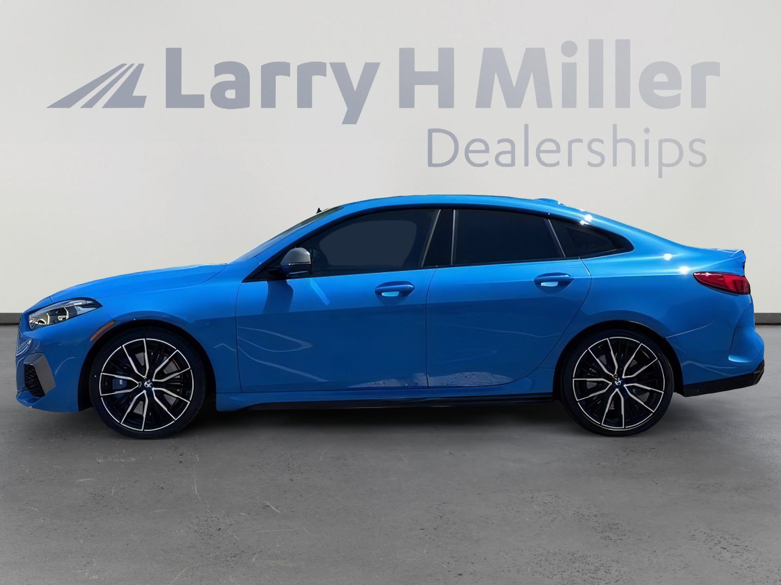 Used 2024 BMW M235i xDrive Gran Coupe w/ Premium Package AWD/4WD image 2
