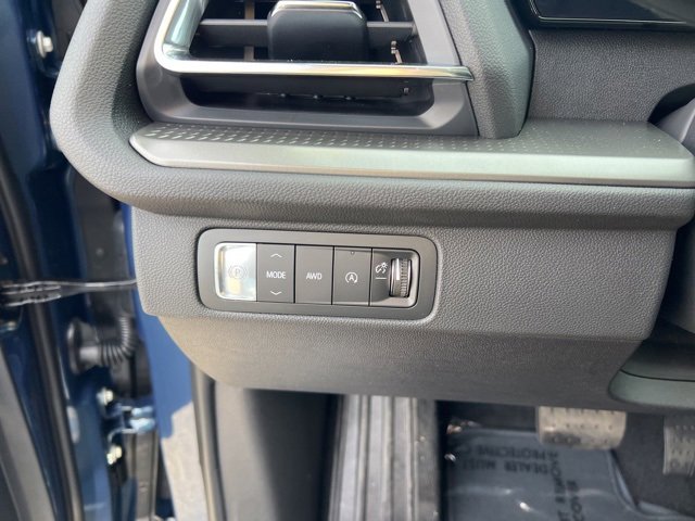 New 2026 Chevrolet Traverse LT w/ Driver Confidence Package image 15