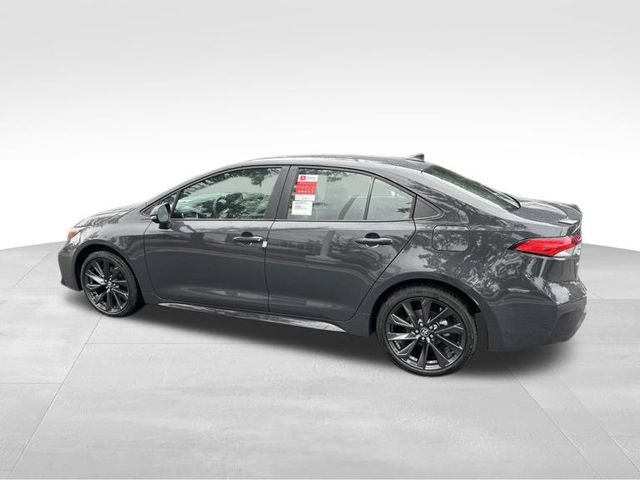 Certified 2026 Toyota Corolla SE FWD image 4