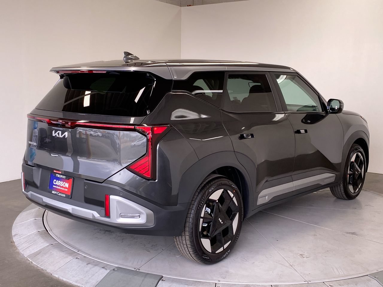 New 2027 Kia Seltos S FWD image 5