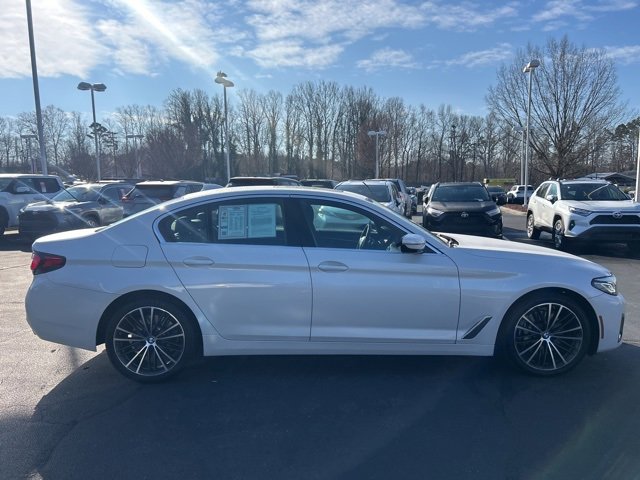 Used 2023 BMW 540i xDrive w/ Premium Package image 4