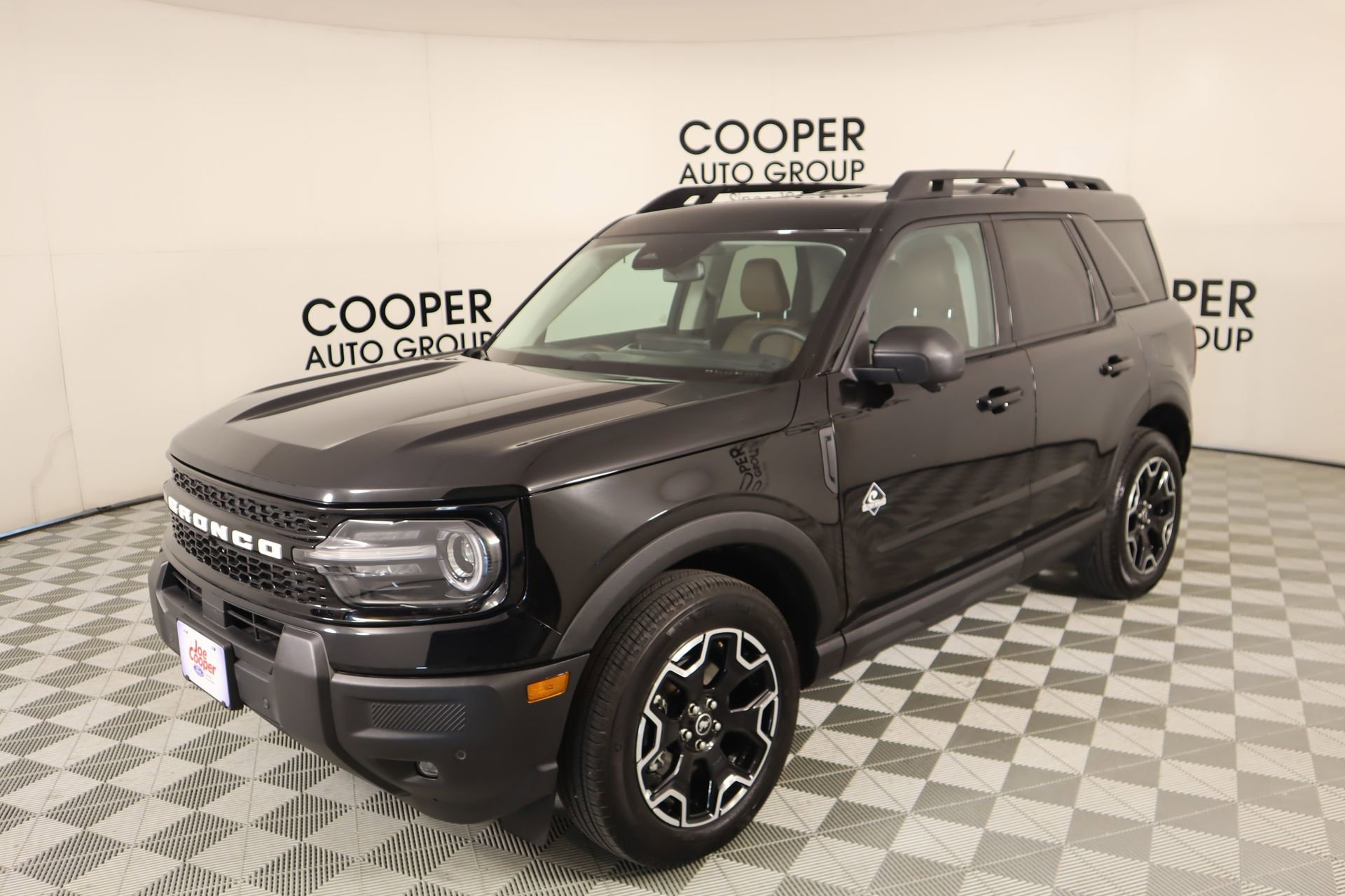 Used 2025 Ford Bronco Sport Outer Banks w/ Outer Banks Tech Package+ AWD/4WD image 11