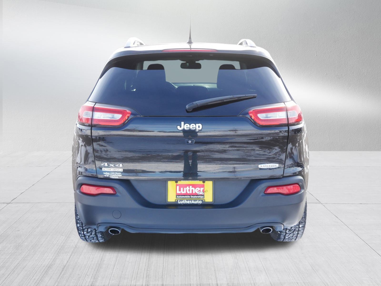 Used 2014 Jeep Cherokee Latitude w/ Cold Weather Group image 6