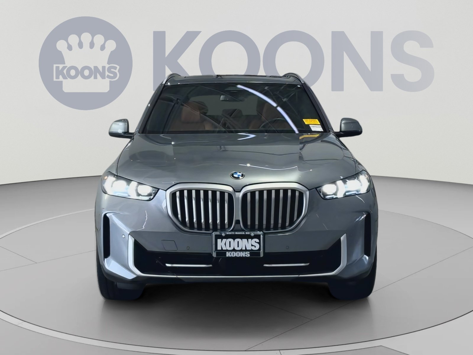 Used 2024 BMW X5 xDrive40i w/ Premium Package AWD/4WD image 4