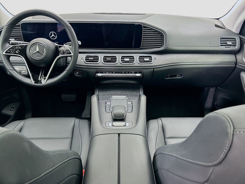 Certified 2025 Mercedes-Benz GLS 450 4MATIC image 13