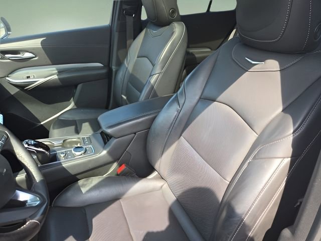Used 2022 Cadillac XT4 Premium Luxury w/ Technology Package image 12