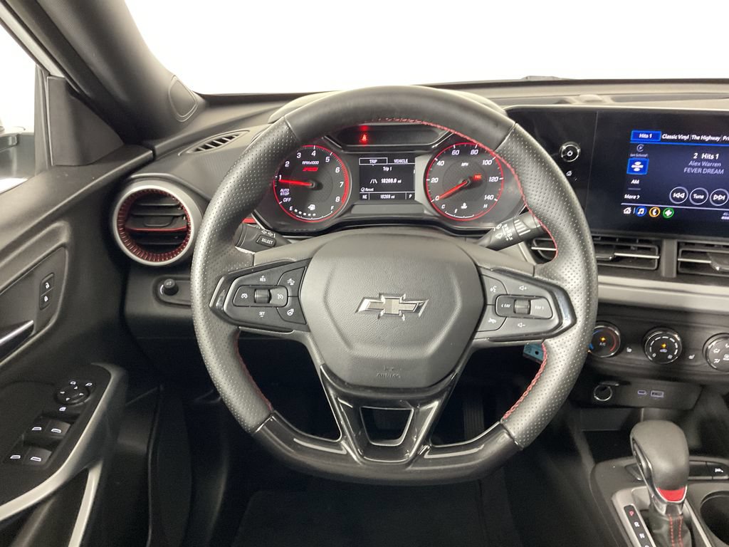 Used 2024 Chevrolet Trax RS w/ Driver Confidence Package FWD image 12