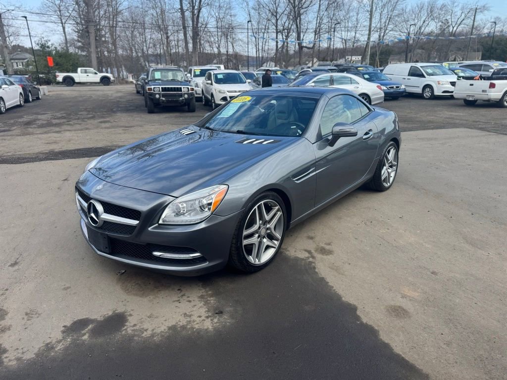 Used 2016 Mercedes-Benz SLK 300 image 1