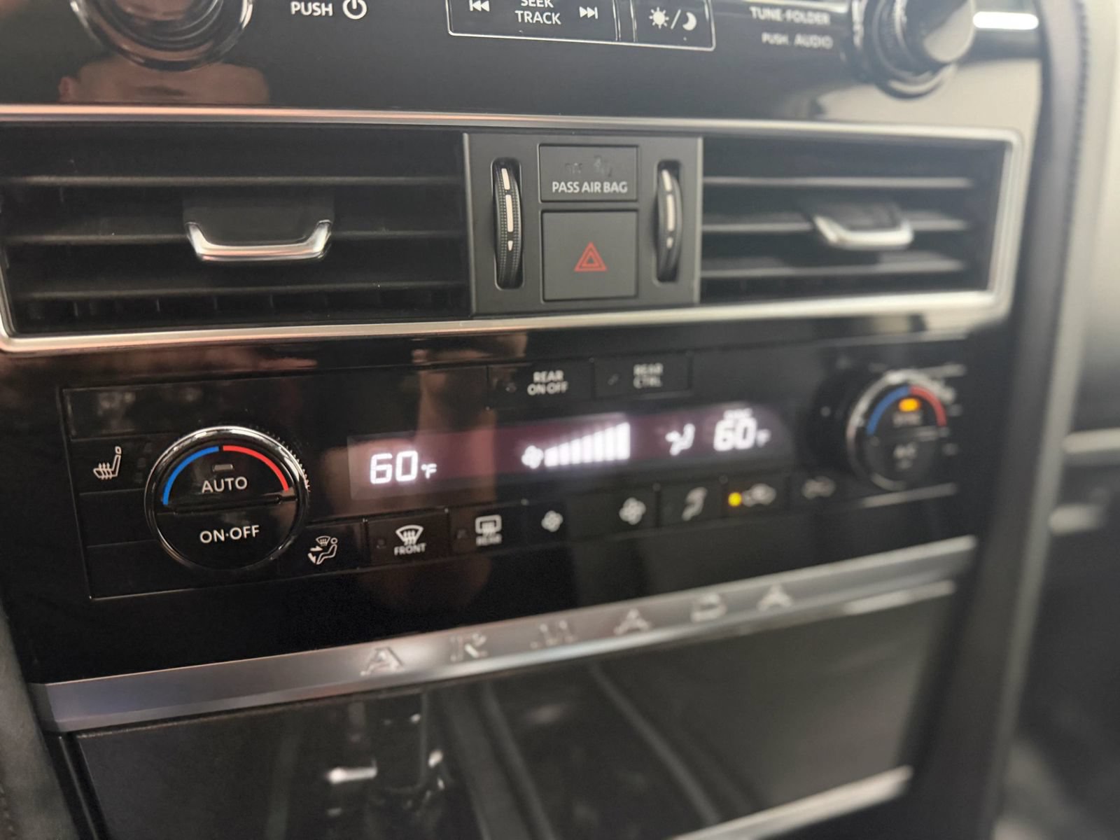 Used 2021 Nissan Armada SV RWD image 31
