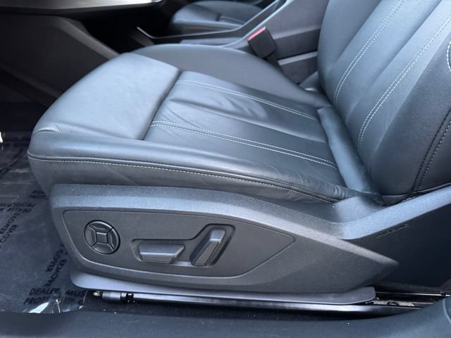 Used 2023 Audi Q4 e-tron Premium Plus w/ Premium Plus AWD/4WD image 14