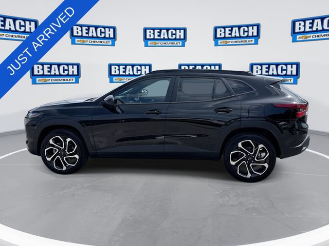 New 2026 Chevrolet Trax RS w/ Sunroof Package FWD image 5