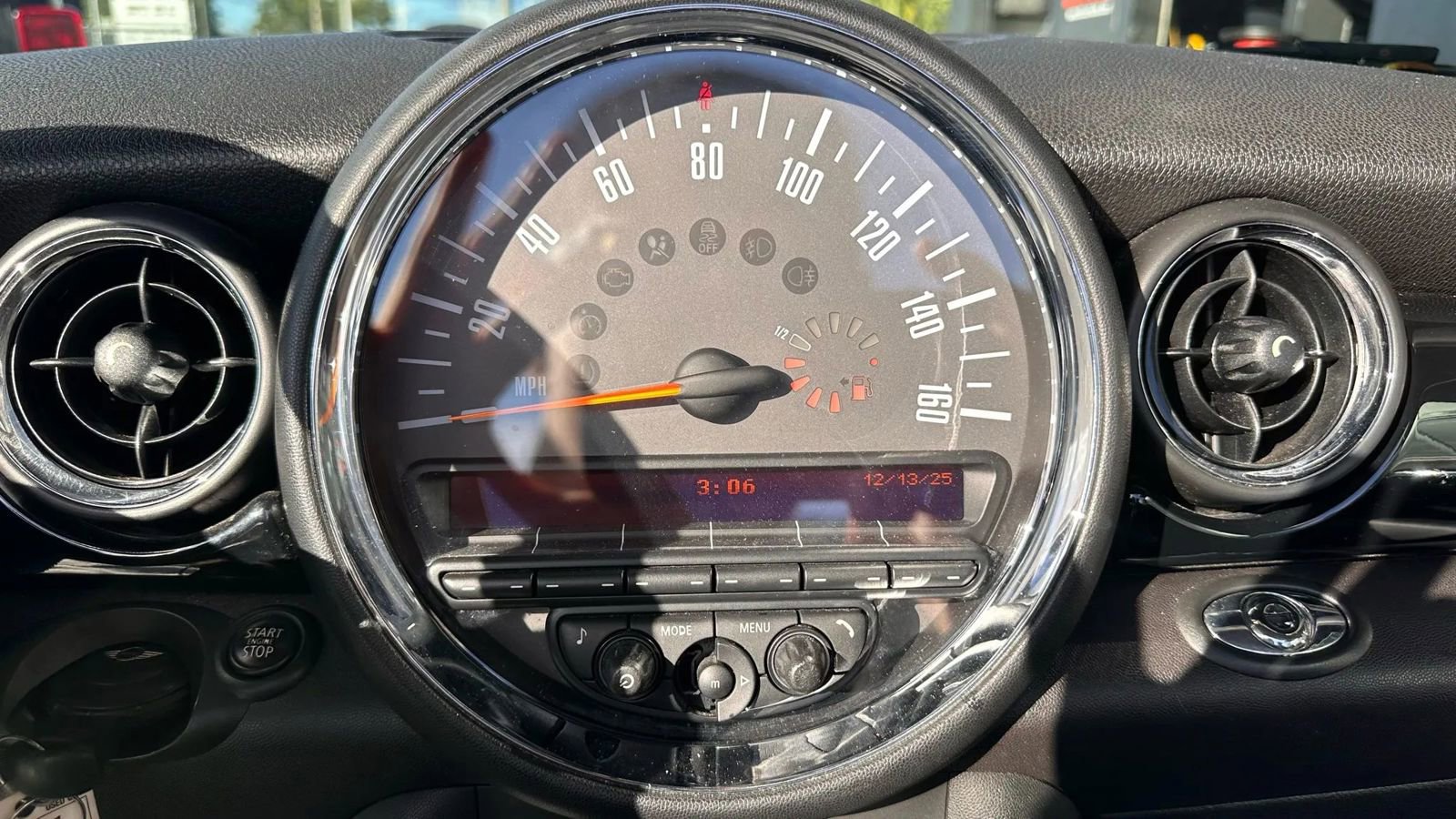 Used 2015 MINI Cooper S image 14