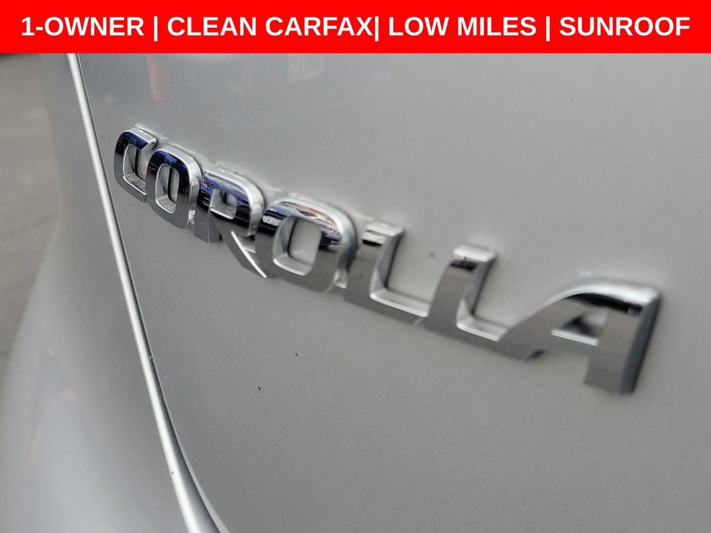 Used 2025 Toyota Corolla SE w/ SE Premium Package FWD image 10
