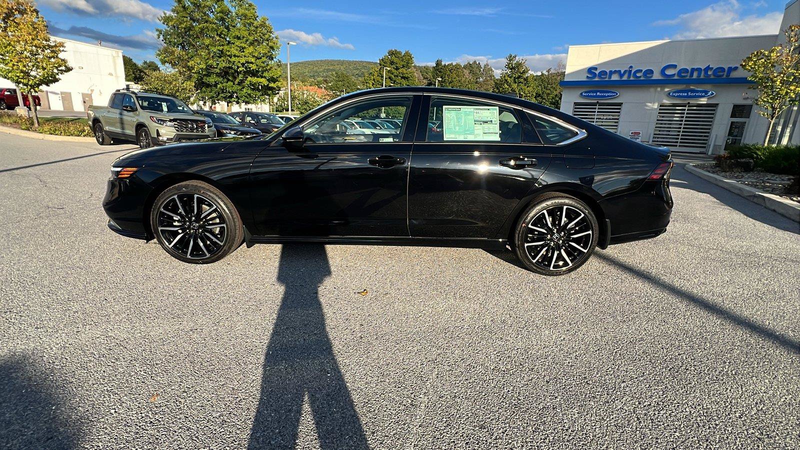 New 2026 Honda Accord Touring image 7