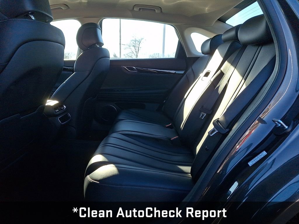 Used 2023 Genesis G80 2.5T image 11