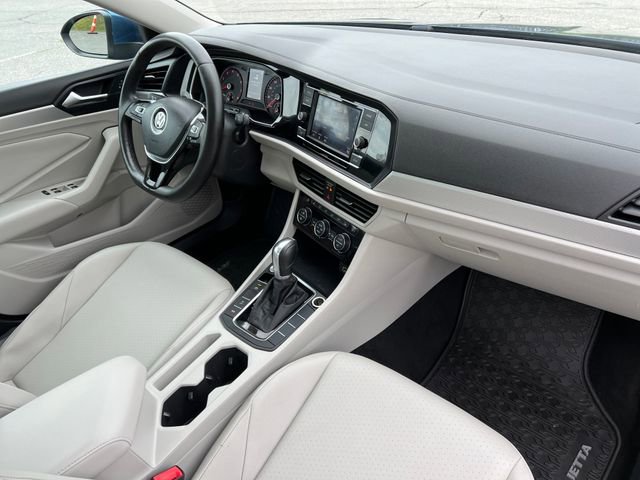 Used 2019 Volkswagen Jetta SE FWD image 37