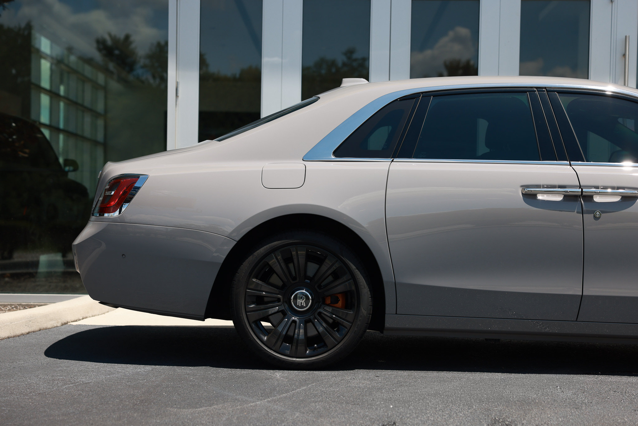 Certified 2024 Rolls-Royce Ghost AWD/4WD image 13