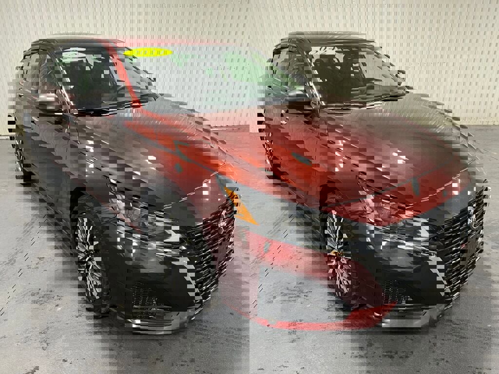 Used 2024 Nissan Altima 2.5 SV image 12