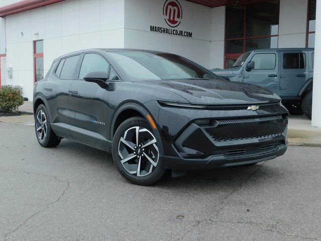 Used 2025 Chevrolet Equinox EV LT image 18