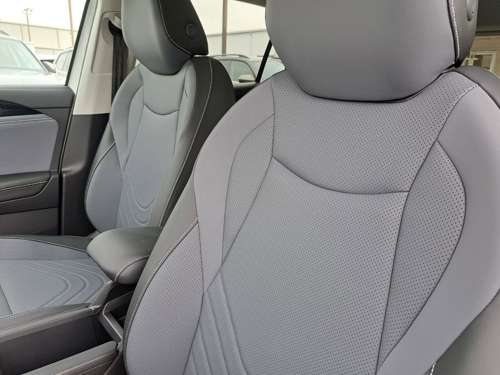 New 2026 Volkswagen Tiguan SE image 20