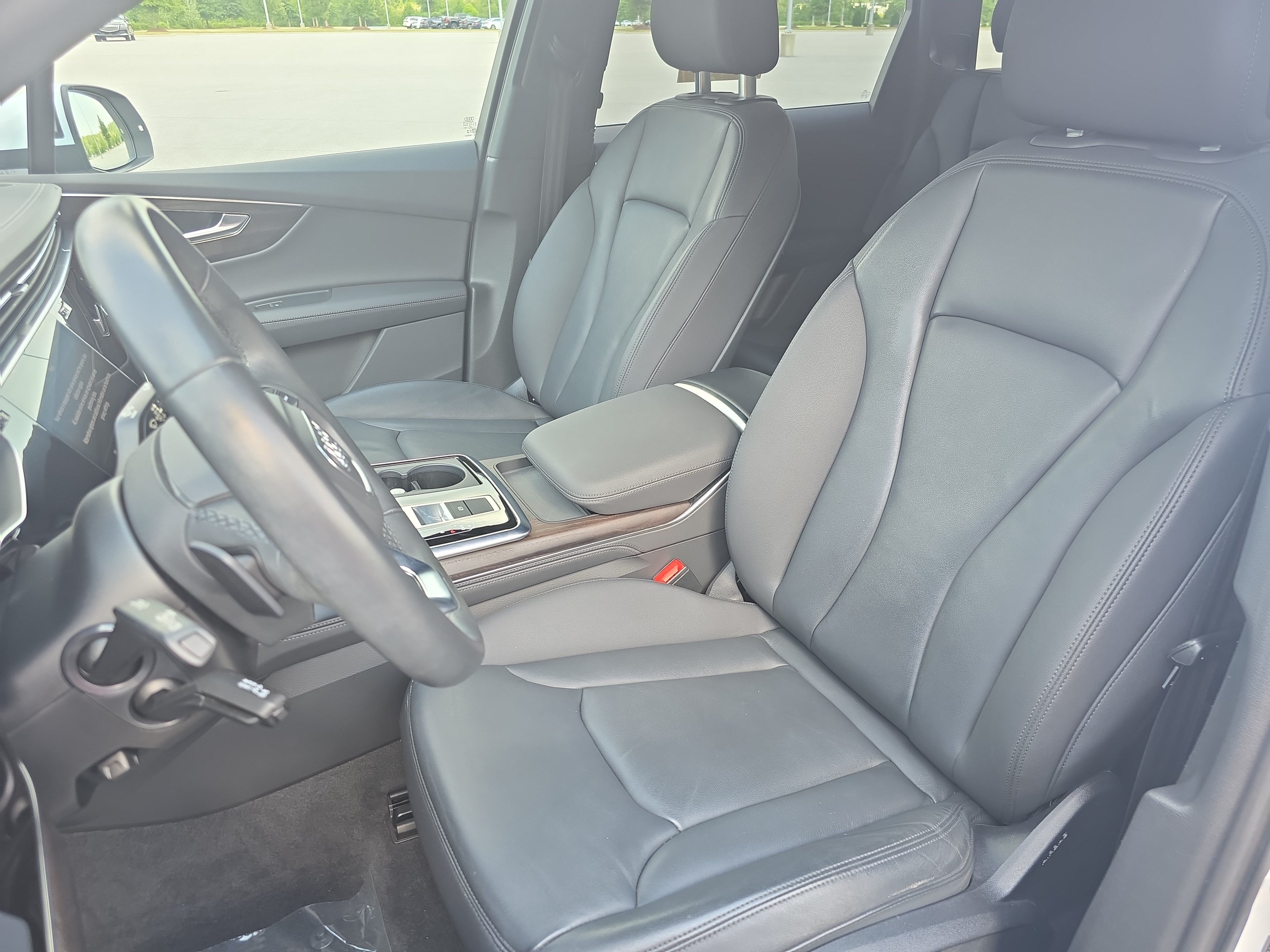 Used 2023 Audi Q7 2.0T Premium Plus w/ Premium Plus Package AWD/4WD image 15