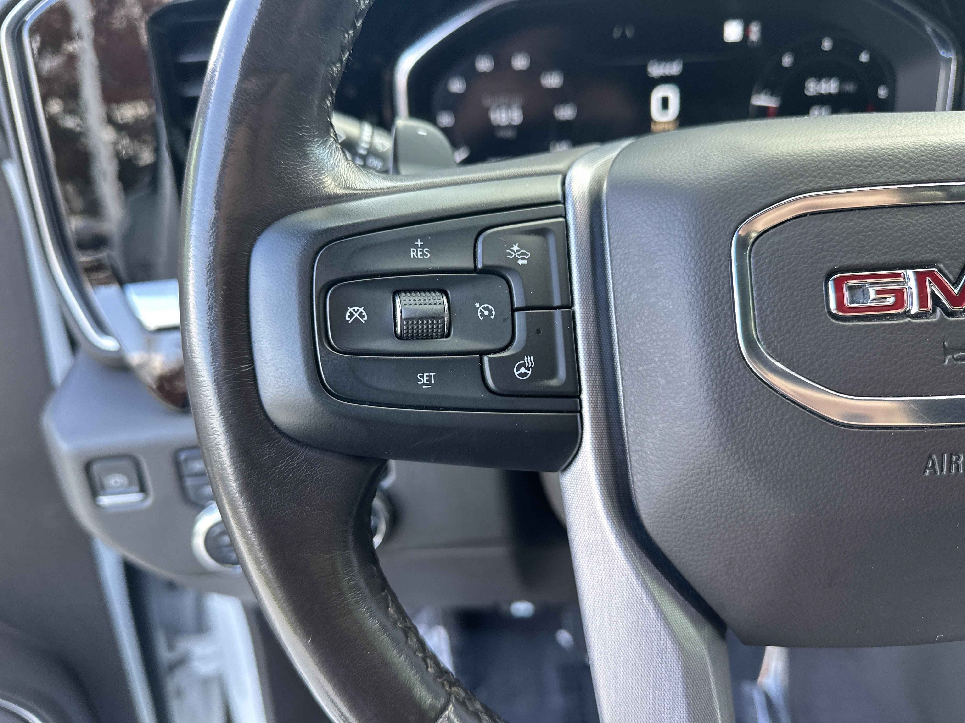 Used 2022 GMC Sierra 1500 SLT w/ SLT Premium Plus Package AWD/4WD image 19