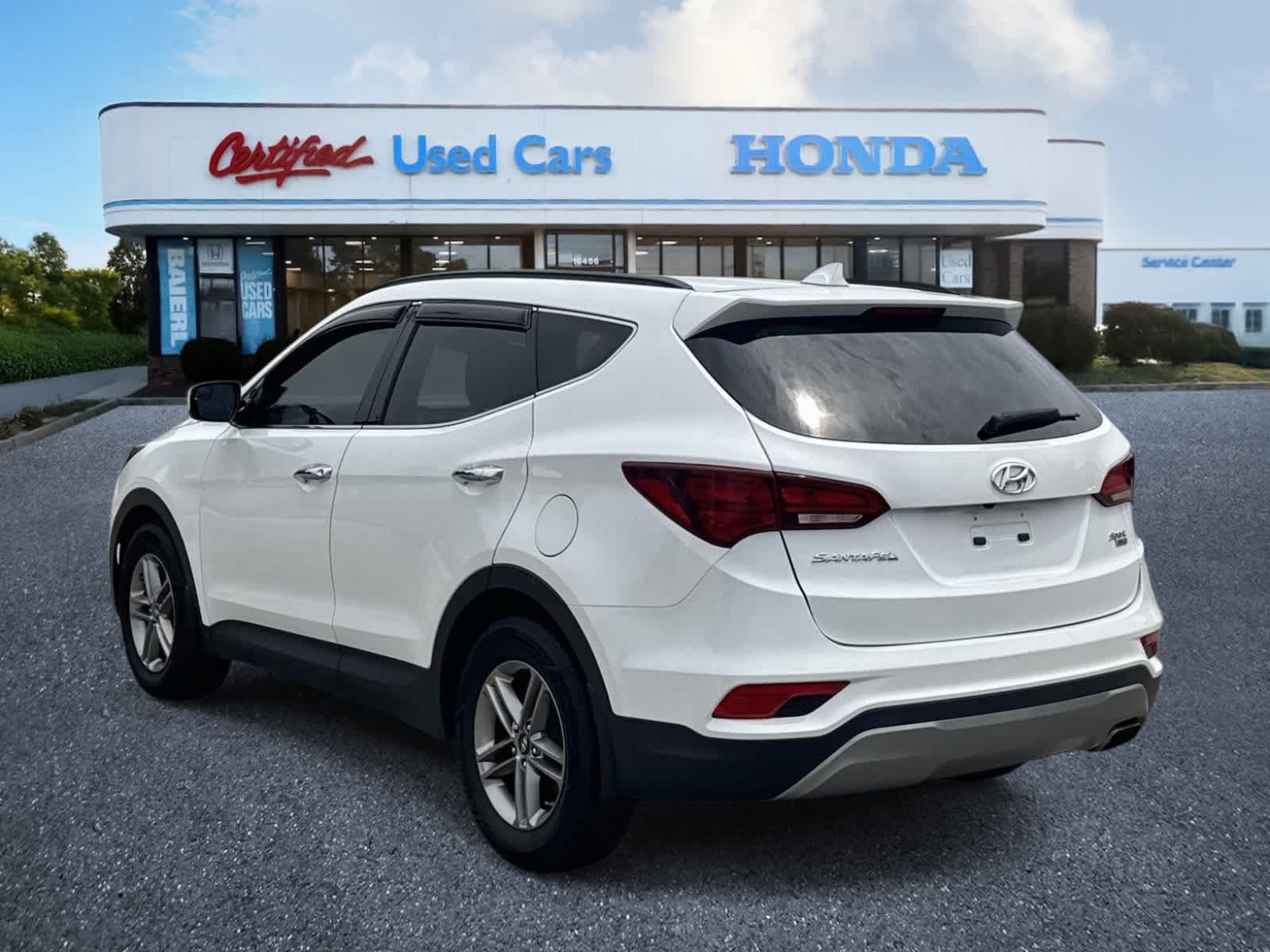 Used 2017 Hyundai Santa Fe Sport AWD/4WD image 3