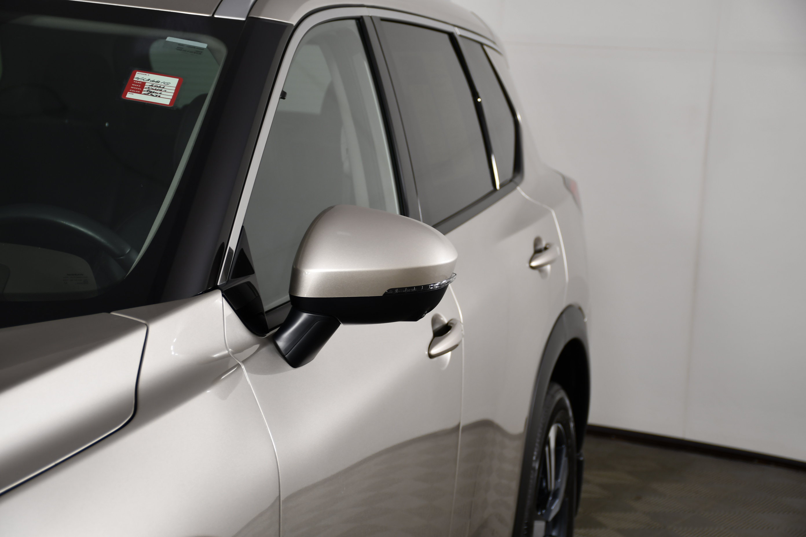 Used 2023 Nissan Rogue Platinum w/ Platinum Premium Package AWD/4WD image 13