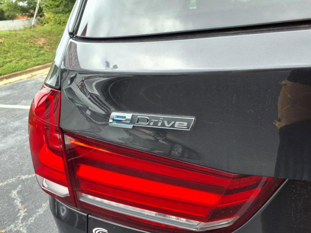 Used 2016 BMW X5 xDrive40e image 6