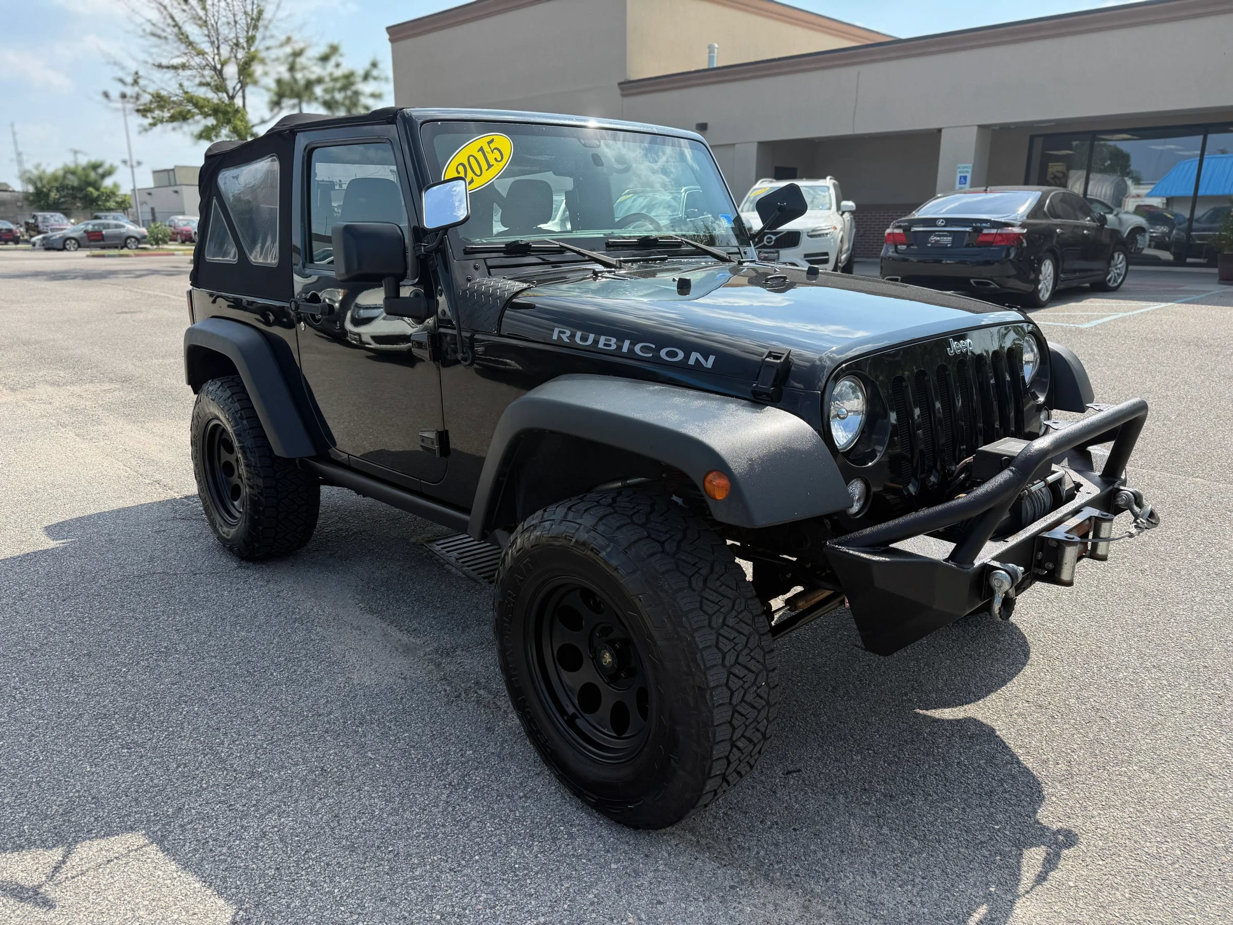 Used 2015 Jeep Wrangler Rubicon w/ Power Convenience Group AWD/4WD image 6