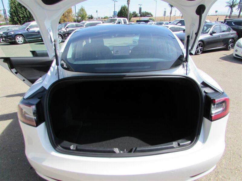 Used 2018 Tesla Model 3 Long Range AWD/4WD image 22