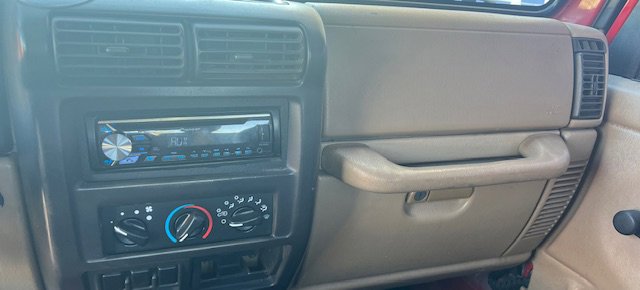 Used 2000 Jeep Wrangler Sport image 24