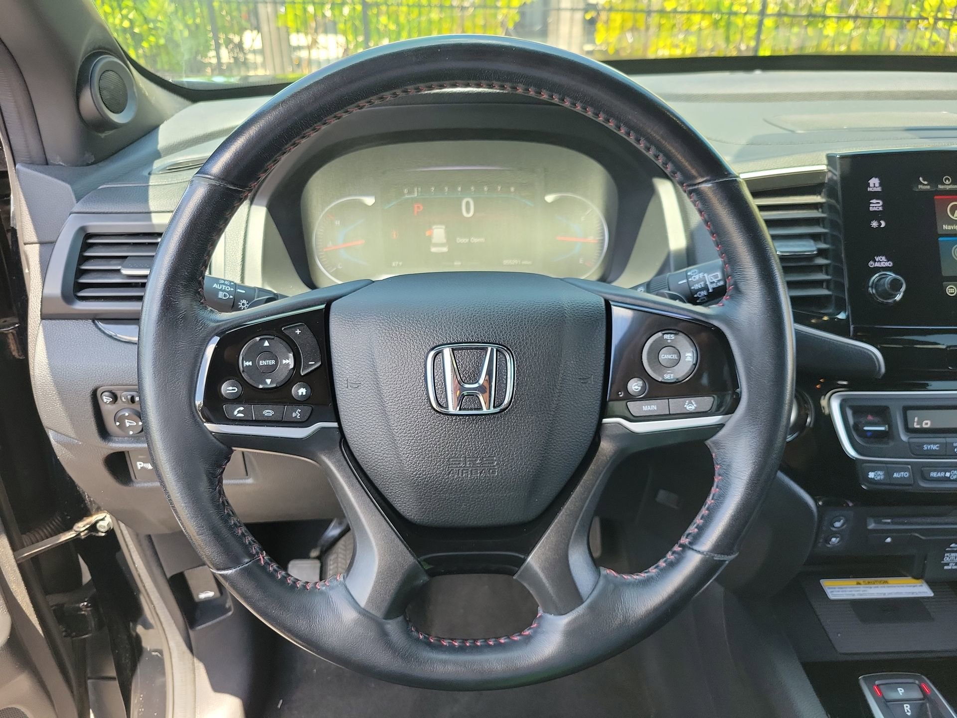 Used 2022 Honda Pilot Black Edition image 31