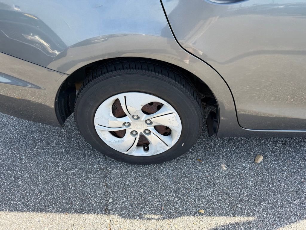 Used 2013 Honda Civic LX image 5