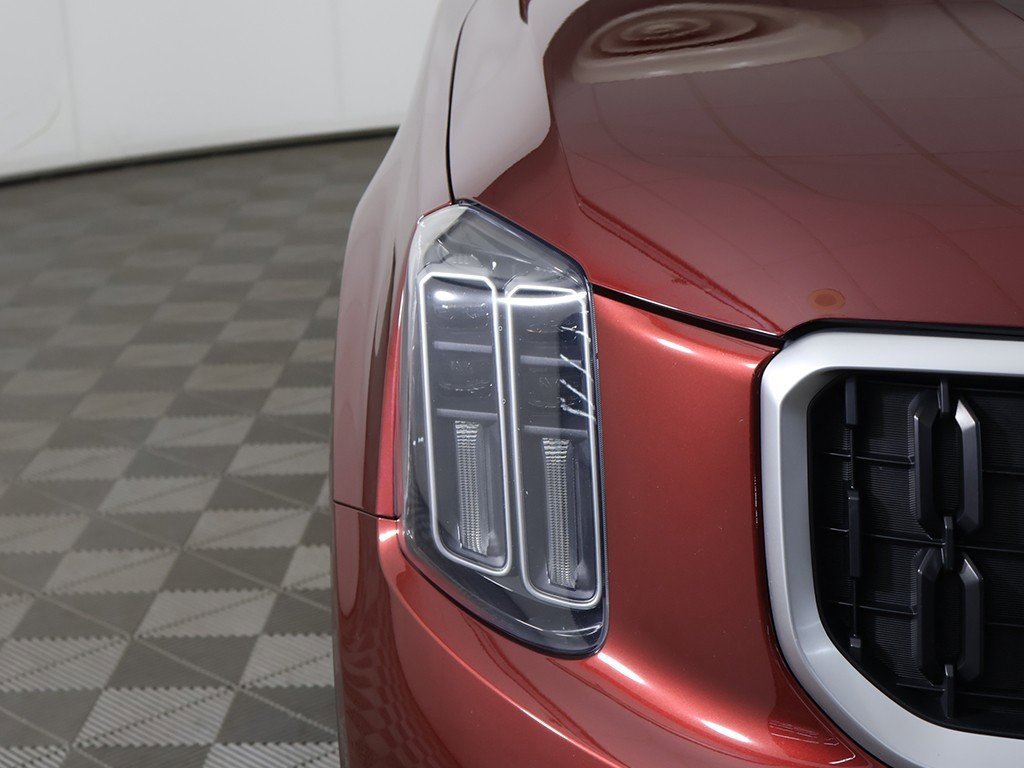 Used 2023 Kia Telluride EX X-Line image 16