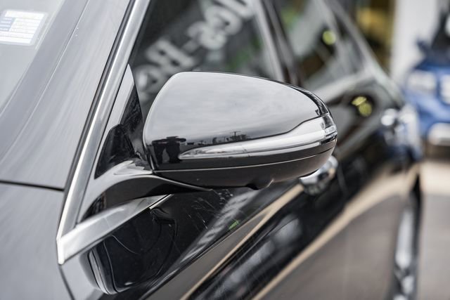 Used 2023 Mercedes-Benz E 350 4MATIC Sedan image 15