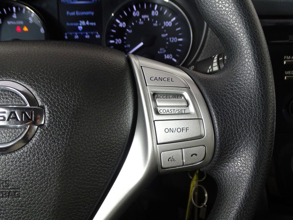 Used 2016 Nissan Rogue S w/ Appearance Package image 23