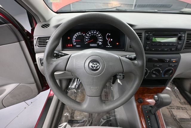 Used 2005 Toyota Corolla LE FWD image 24