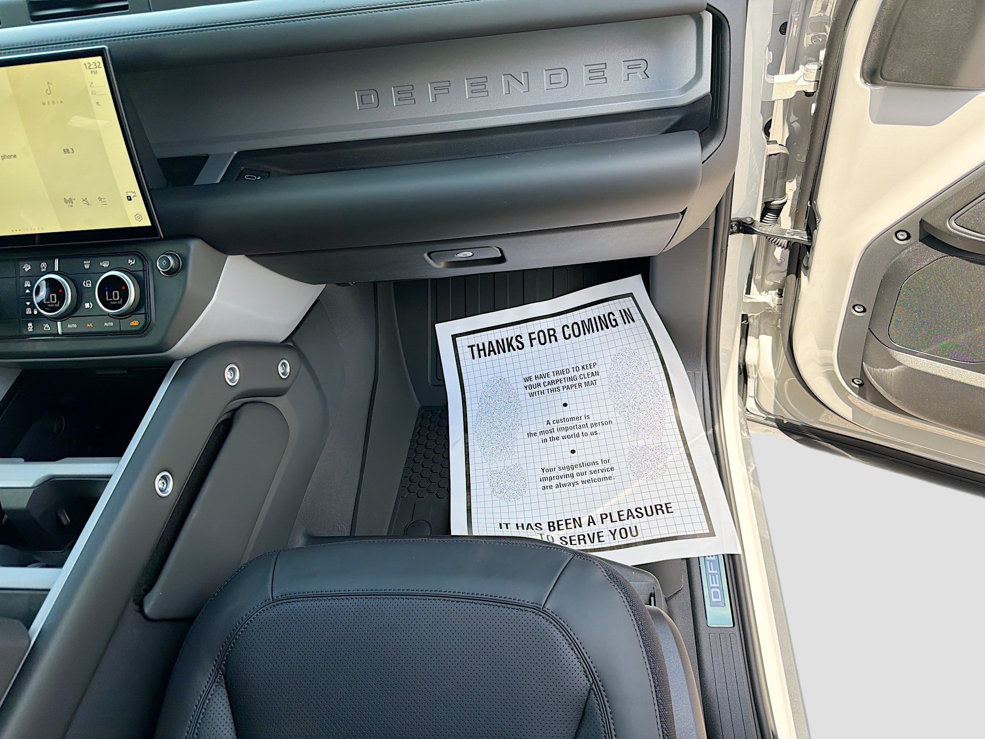 New 2026 Land Rover Defender 110 X AWD/4WD image 16