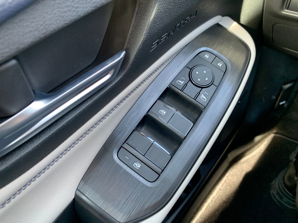 New 2026 Nissan Sentra SL w/ Floor Mat Package image 17