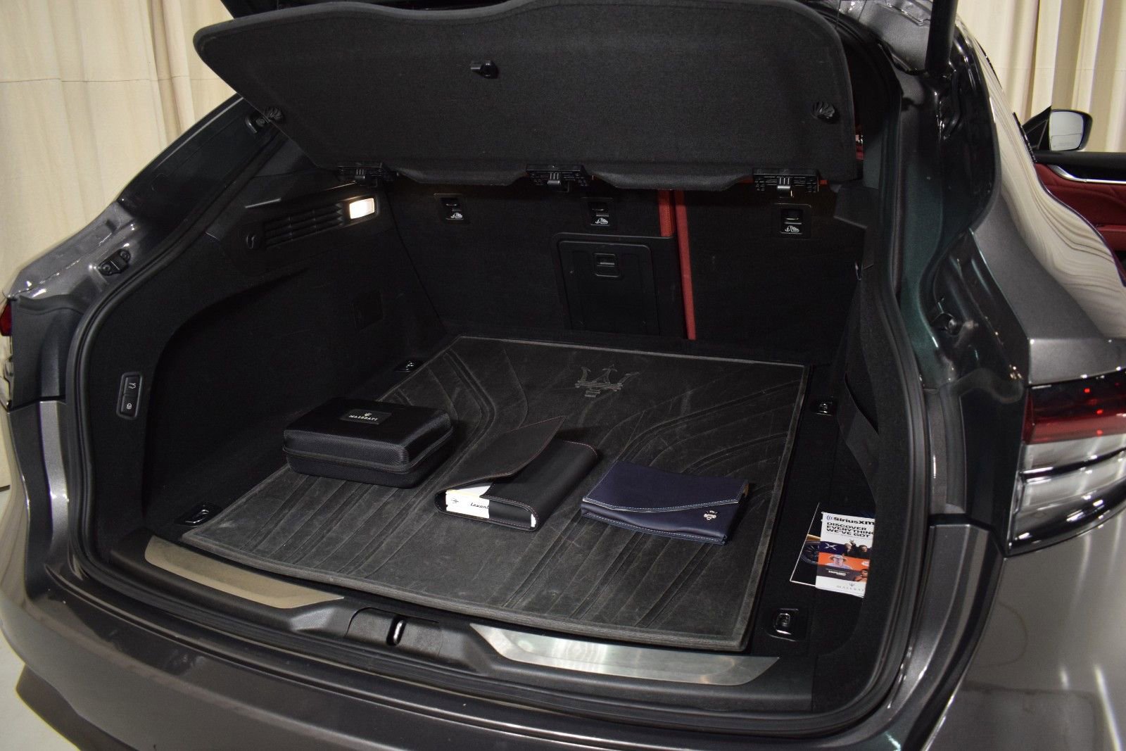 Used 2022 Maserati Levante Modena image 41